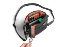 Bellroy City Pouch -Fashion Shoes bellroy bcia black web 04 720x480 624a2ead 1348 4fe7 8c68 117700d1752f 1100x