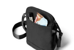 Bellroy City Pouch -Fashion Shoes bellroy bcia black web 06 720x480 2bbabcf8 db3f 4074 b7ed 7ec94dc0c841 1100x