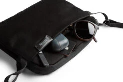 Bellroy City Pouch Plus -Fashion Shoes bellroy bcla melbourne black web 05 1200x800 bce02fc5 d153 409b b1cc 4d6552d95ff7 1100x