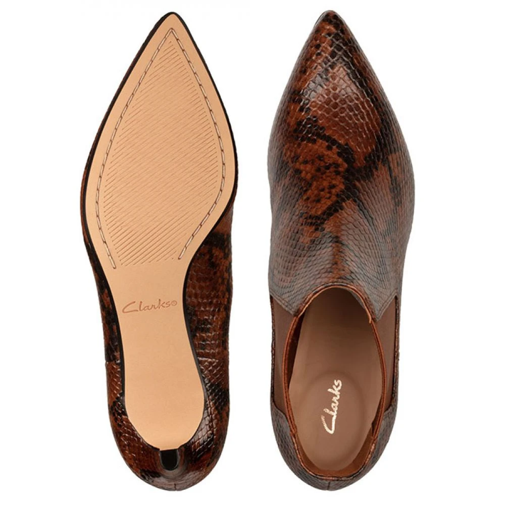 Clarks Women's Laina55 Boot 2 In Dark Tan 6 Clarks Women's Laina55 Boot 2 In Dark Tan - Image 4