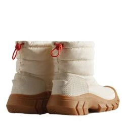 Hunter Women's Intrepid Insulated Short Snow Boots In White Willow/Gum -Fashion Shoes ht wfs2108wwu 1069 3 1100x